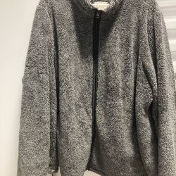 Women’s Clothes Assorted Sizes