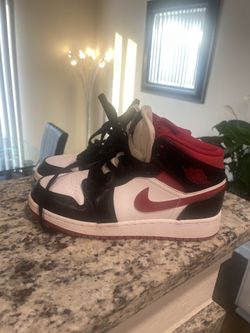 Air Jordan 1 Retro High Size 5Y