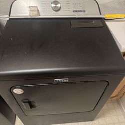 Maytag Electric Washer And Dryer 