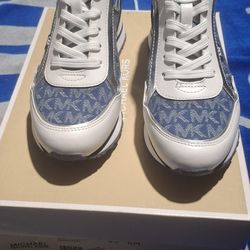 NIB Michael Kors Maddy Trainer Denim Jacquard Sneakers Size 6 Women's