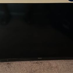 Hisense 44 Inch Flat Screen  Ruku 