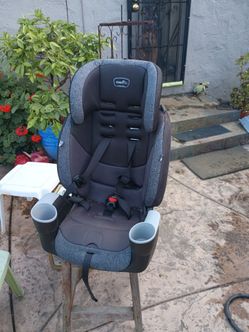 Car seat $30