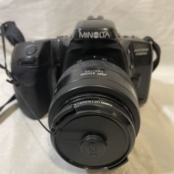 Minolta Maxxum 400 si FILM Camera 