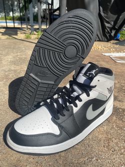 Jordan 1 Mid White Shadow