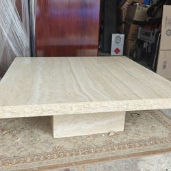 Glorious Marble Table Perfect Condition Over 50% Off