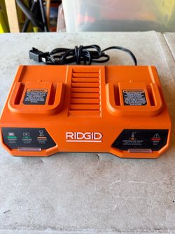 RIDGID 18V Dual Port Simultaneous Charger NEW $75