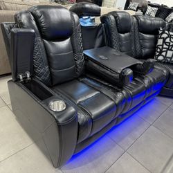 Power Recliner Sectional With Cup Holders And Reading Lights 🔥🔥
