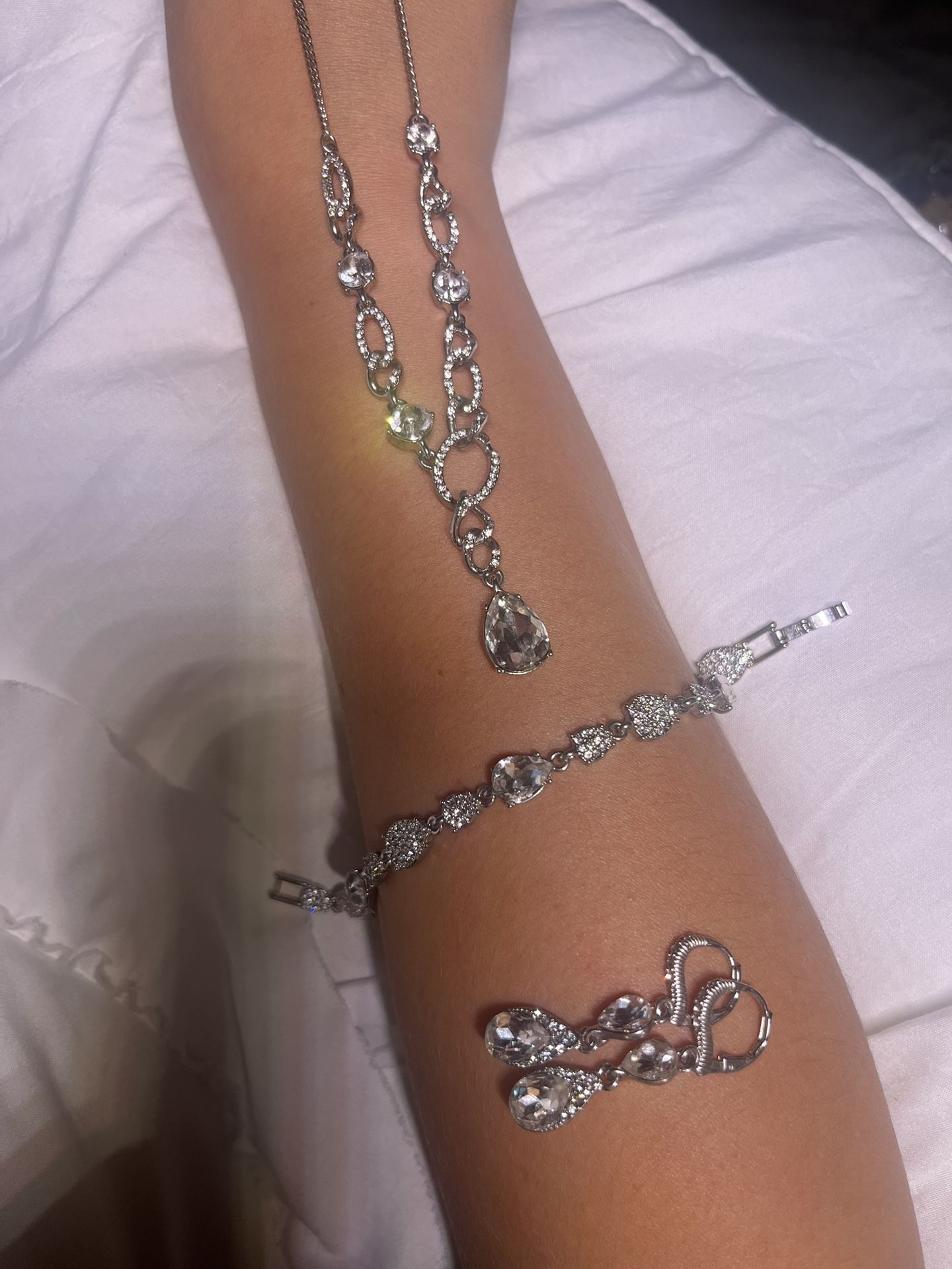 Givenchy 3 Piece Jewlery Set
