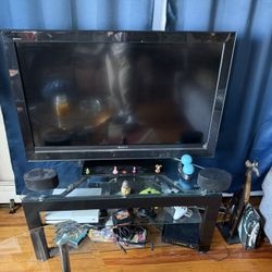 Sony 52inch Tv With Built In Sound Bar And Tv Stand