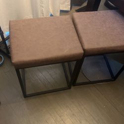 2x Bar Stools