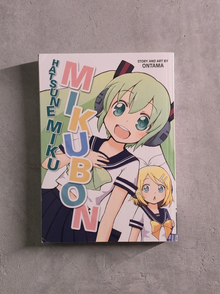 Hatsune Miku: Mikubon Manga Dark Horse Comics