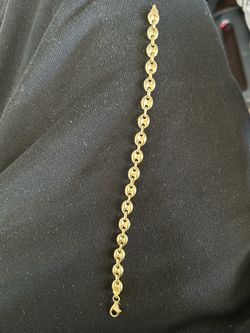Gold Gucci Link Chain Bracelet