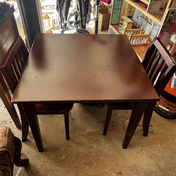 Toddler desk with chairs