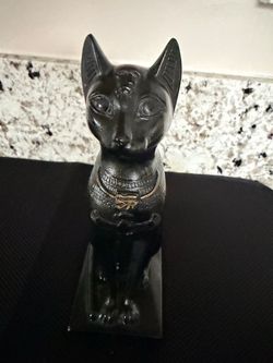 Beautiful Black Egyptian Goddess Bastet Statue Decor