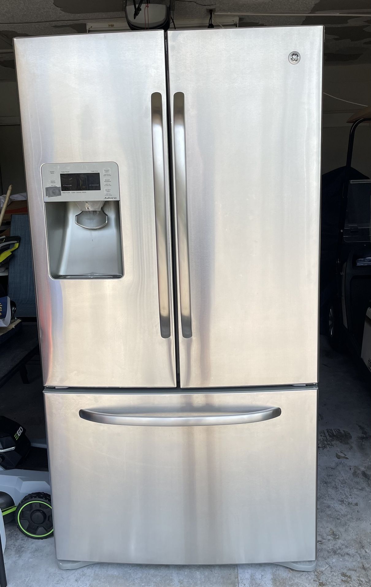 GE refrigerator 