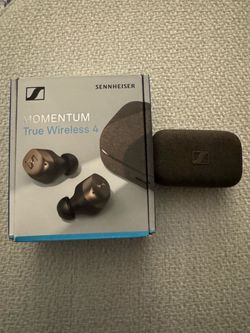 Sennheiser Momentum True Wireless 4 (MTW4) — Like New, Full Kit