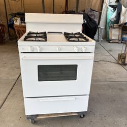 GE gas Stove everything works well 30 In