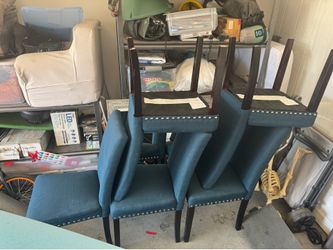 Set of 5 dining chairs