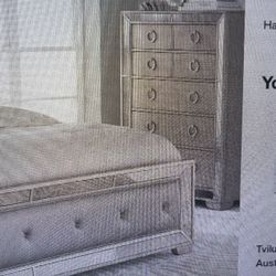 Cal King Bedroom Set With 2 Nightstands Bed And Dresser With Drawers 