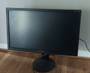 ViewSonic 27 inch wide screen computer monitor