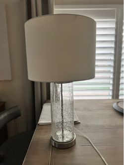 Table lamp