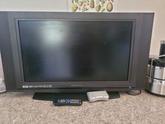 Olevia tv 32in Model 232-S12 LCD HDTV