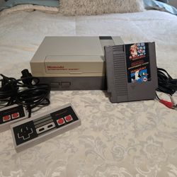 Nintendo (NES Great Condition!)