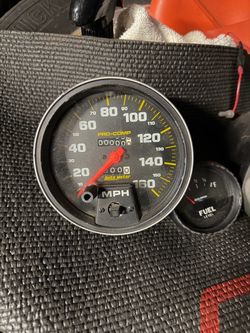 Autometer gauges tach, fuel, speedometer