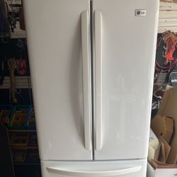 LG double door fridge with freezer 