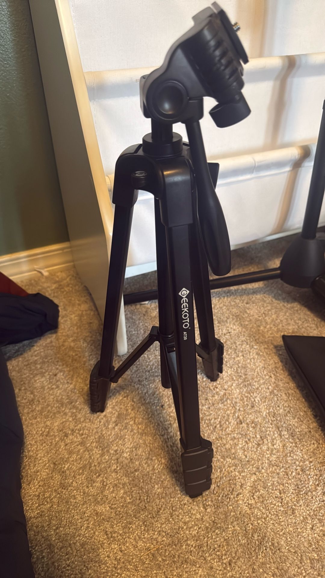 Tripod