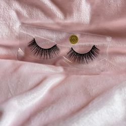 Eyelashes