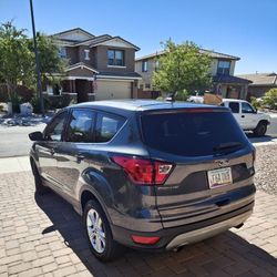 2019 Ford Escape SE  1.5 Ecoboost Turbo 