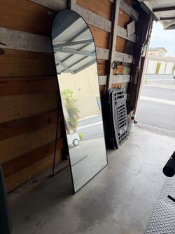 Full-Length Arched Floor Mirror Black Frame