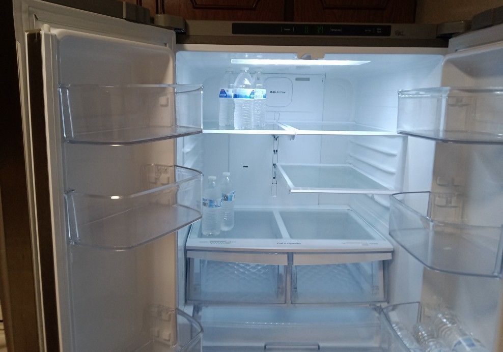$$$NEW S. S LG TOP SCREEN REFRIGERATOR $$$
