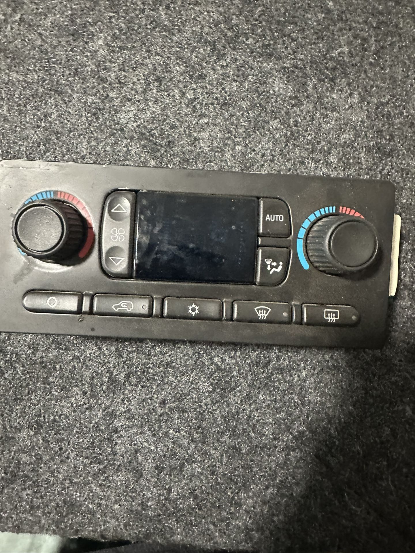 03-06 tahoe Digital Climate Control
