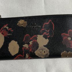 Coach Roses Wallet 