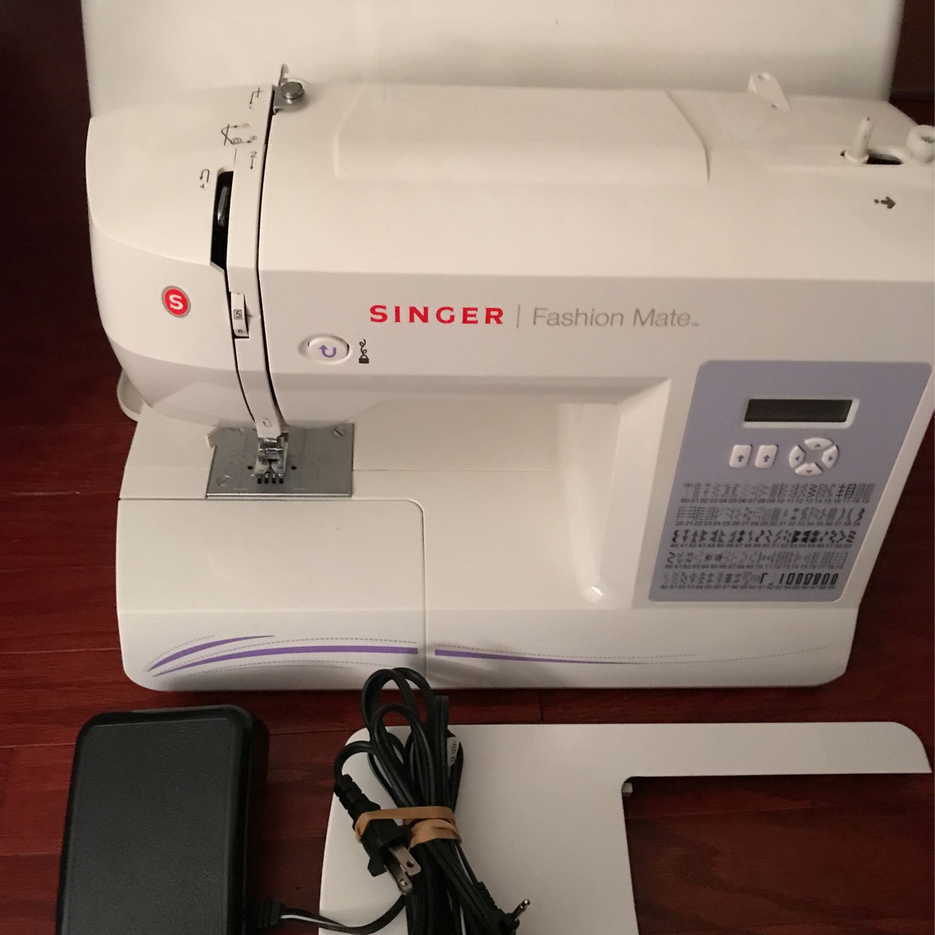 Singer 5500 Fashion Mate electric sewing machine 