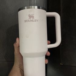 Stanley cup -NO LID-