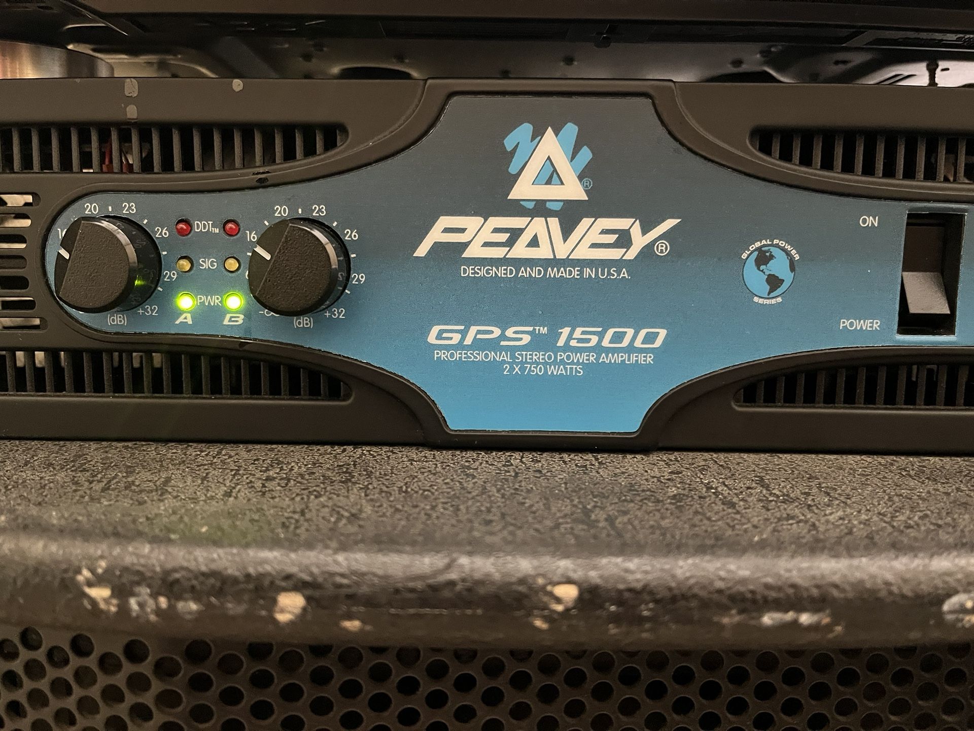 Amplifier Peavey Gps 1500