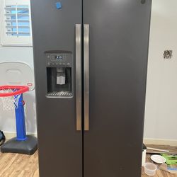 Ge Fridge And Freezer 