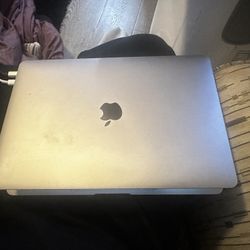 MacBook Air 2020 13 inch
