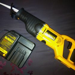 Dewalt 24 Volt Reciprocating Saw 