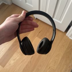 Beats Solo 3 Headphones Wireless