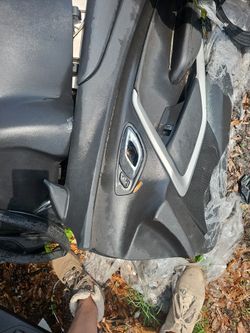2016 Camero Interior Door, Dash , Gear Shifter Frame, Speedometer, Side Pilars