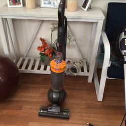 Dyson Vacuum Cleaner Works Perfect Very Good Condition