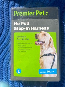 Easy step in harness