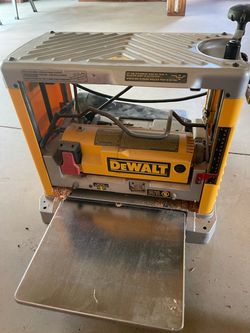 DeWalt Thickness Planer