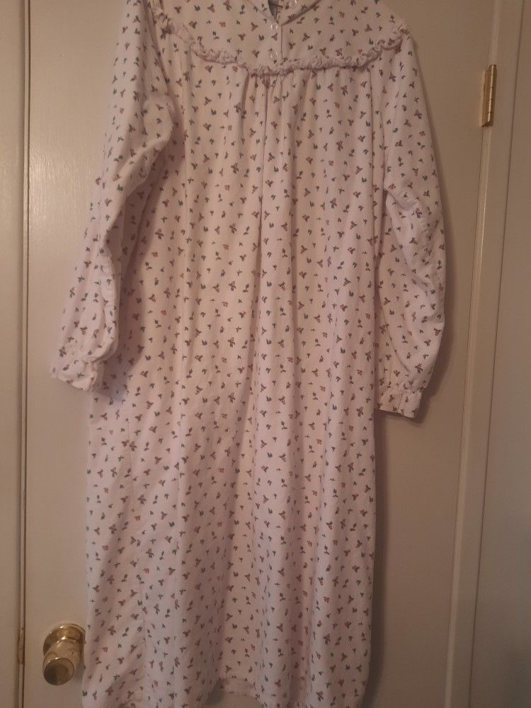 Flannel Nightgown With Holly Pattern