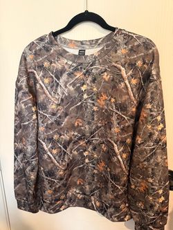 Women’s camo long sleeve