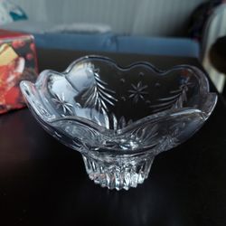 Beautiful Glass Fruit Bowl